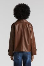 S21402C03_CC205_954_3